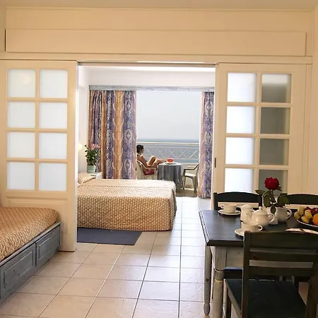 St. George Gardens And Готель 4*